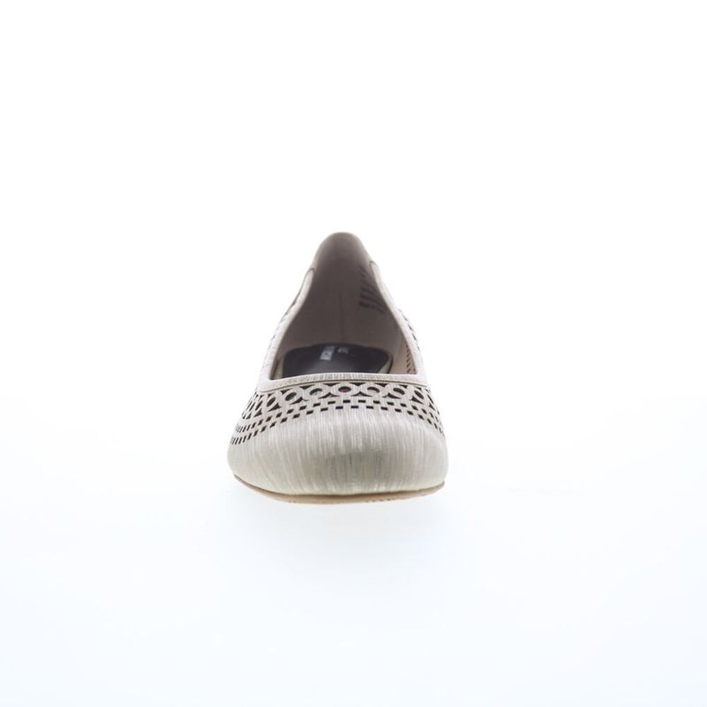 Ros Hommerson Womens Tina Beige Shoes (NWT) - Picture 2 of 4